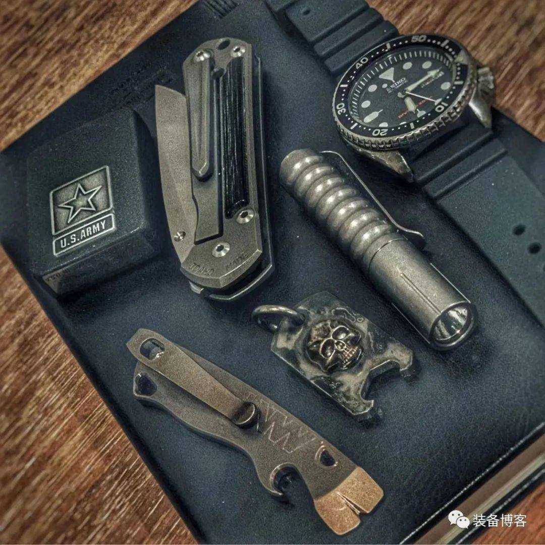 来自北美的便携撬棍佼佼者:LNY(lynchnw林奇),兼顾便携与功能和颜值的工具 来自北美的便携撬棍佼佼者:LNY(lynchnw林奇),兼顾便携与功能和颜值的工具