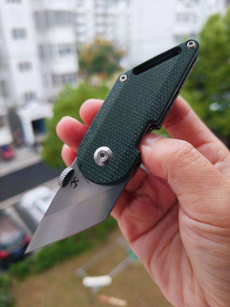 【售完】Kansept Knives Dash 154CM钢 米卡塔柄 T3045A5 绿色 原价468 特惠220
