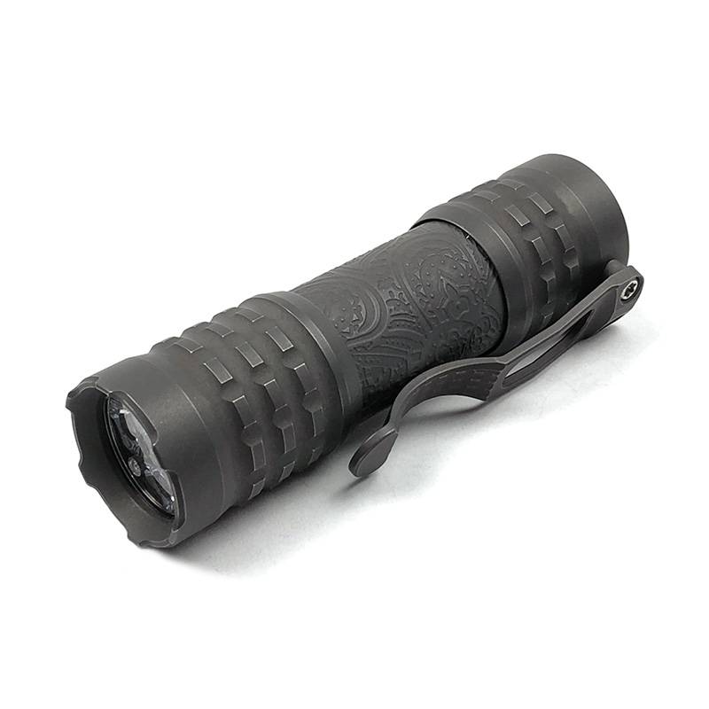 CWF Flashlight 高端定制钛合金EDC手电 喷砂