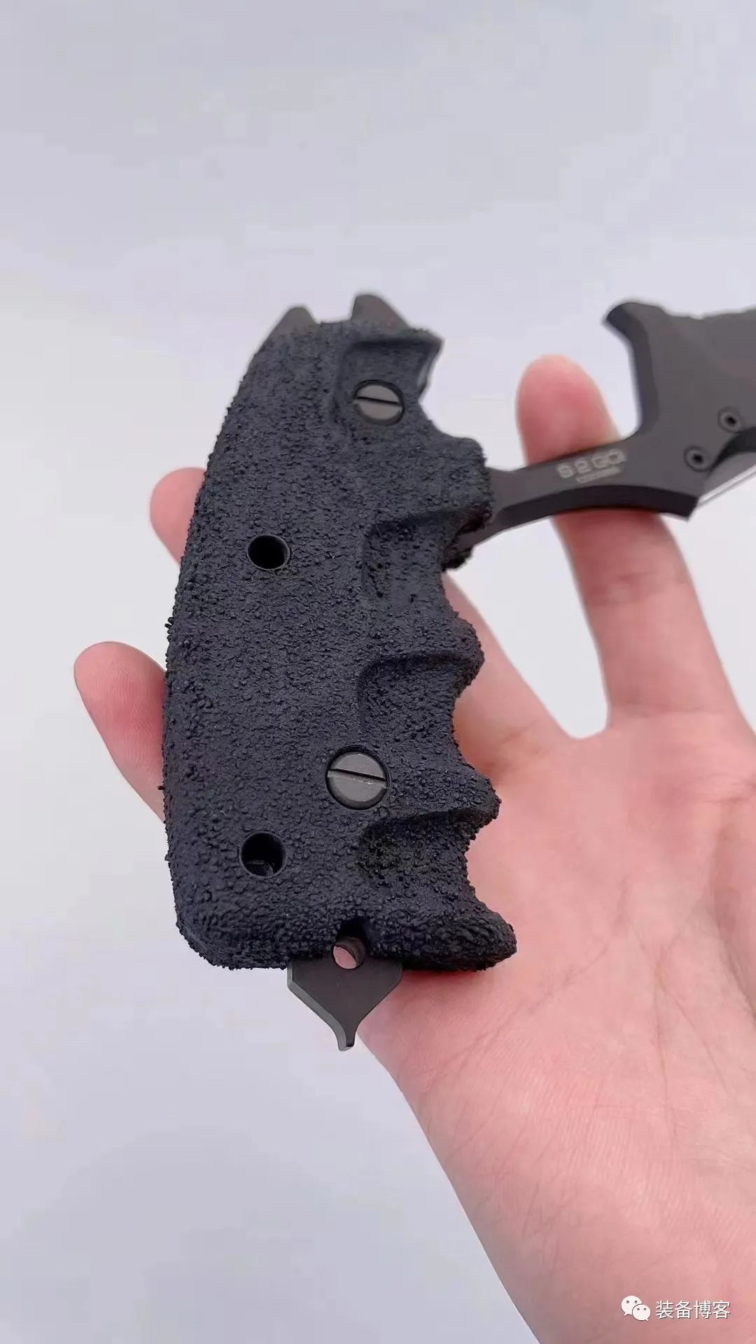 极端武力 S.E.R.E. 2 G.O.I BLACKS战术手刺——生存、逃避、抵抗与逃脱的终极工具 极端武力 S.E.R.E. 2 G.O.I BLACKS战术手刺——生存、逃避、抵抗与逃脱的终极工具