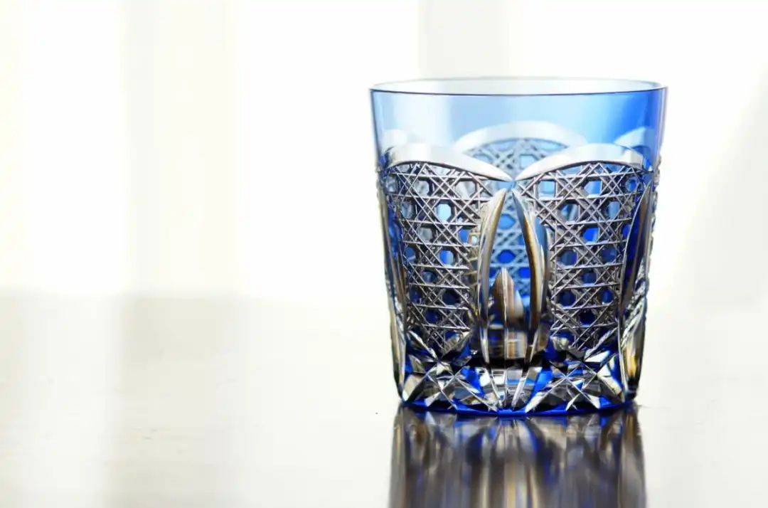 深度日本：江户切子，玻璃上的光影狂欢