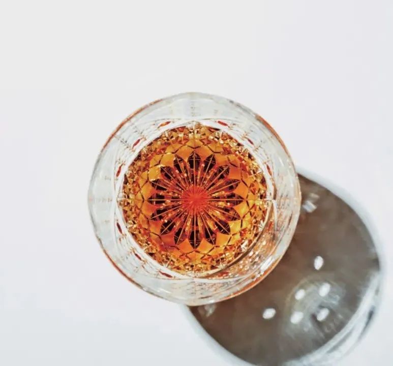 江户切子，走进如钻石般绚丽的琉璃光影