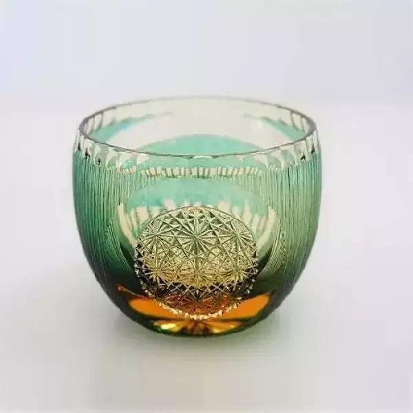 江户切子，走进如钻石般绚丽的琉璃光影