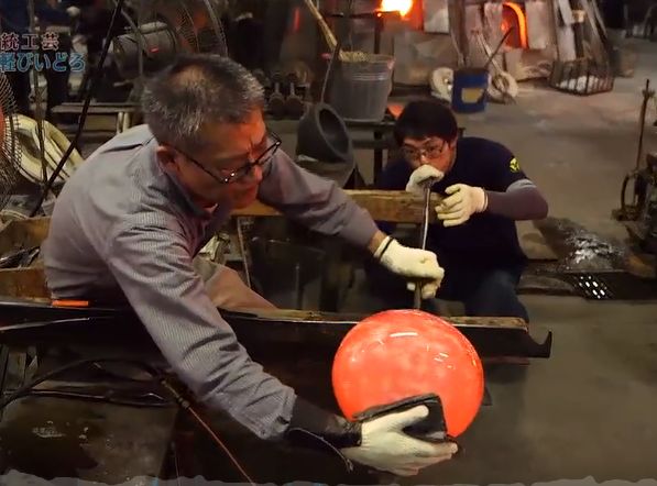 玻璃杯也可以成为工艺品——江户硝子与江户切子