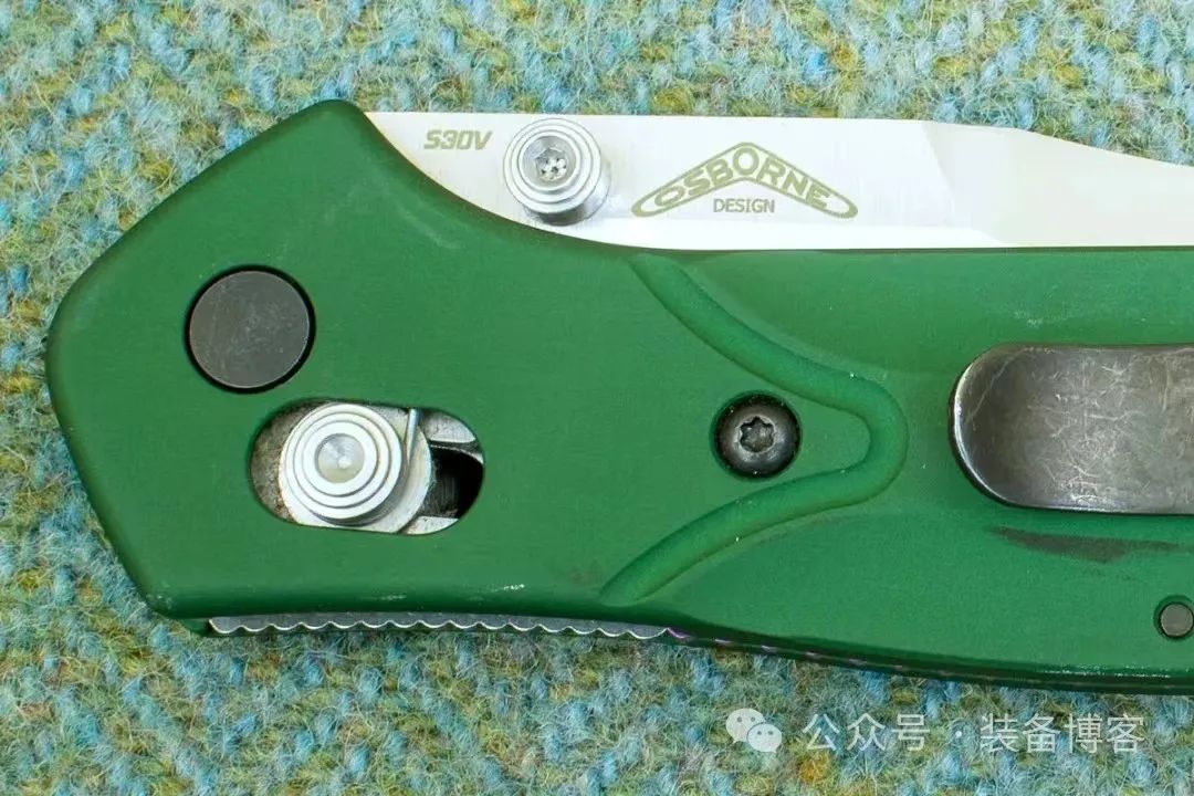 已故设计师奥斯本的经典之作:benchmade-940 已故设计师奥斯本的经典之作:benchmade-940