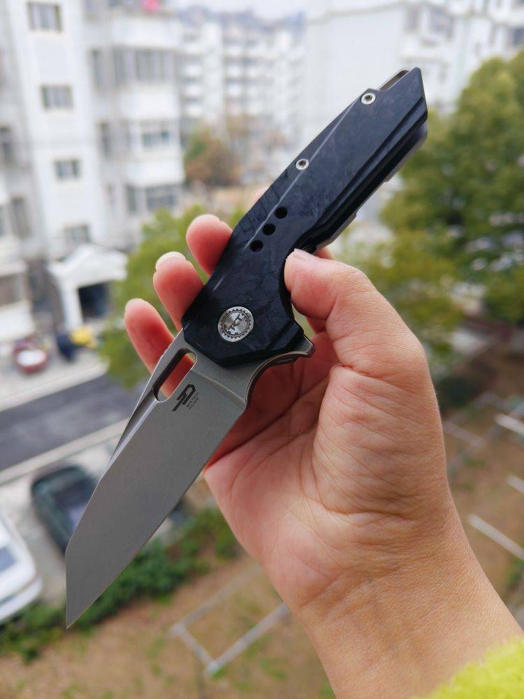 Bestech Knives NYXIE 3 视频展示