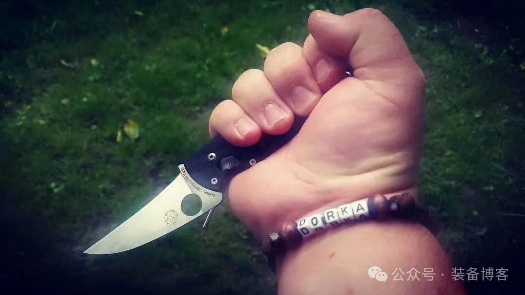 Spyderco P'Kal C103GP 折刀：丑到极致便是帅？