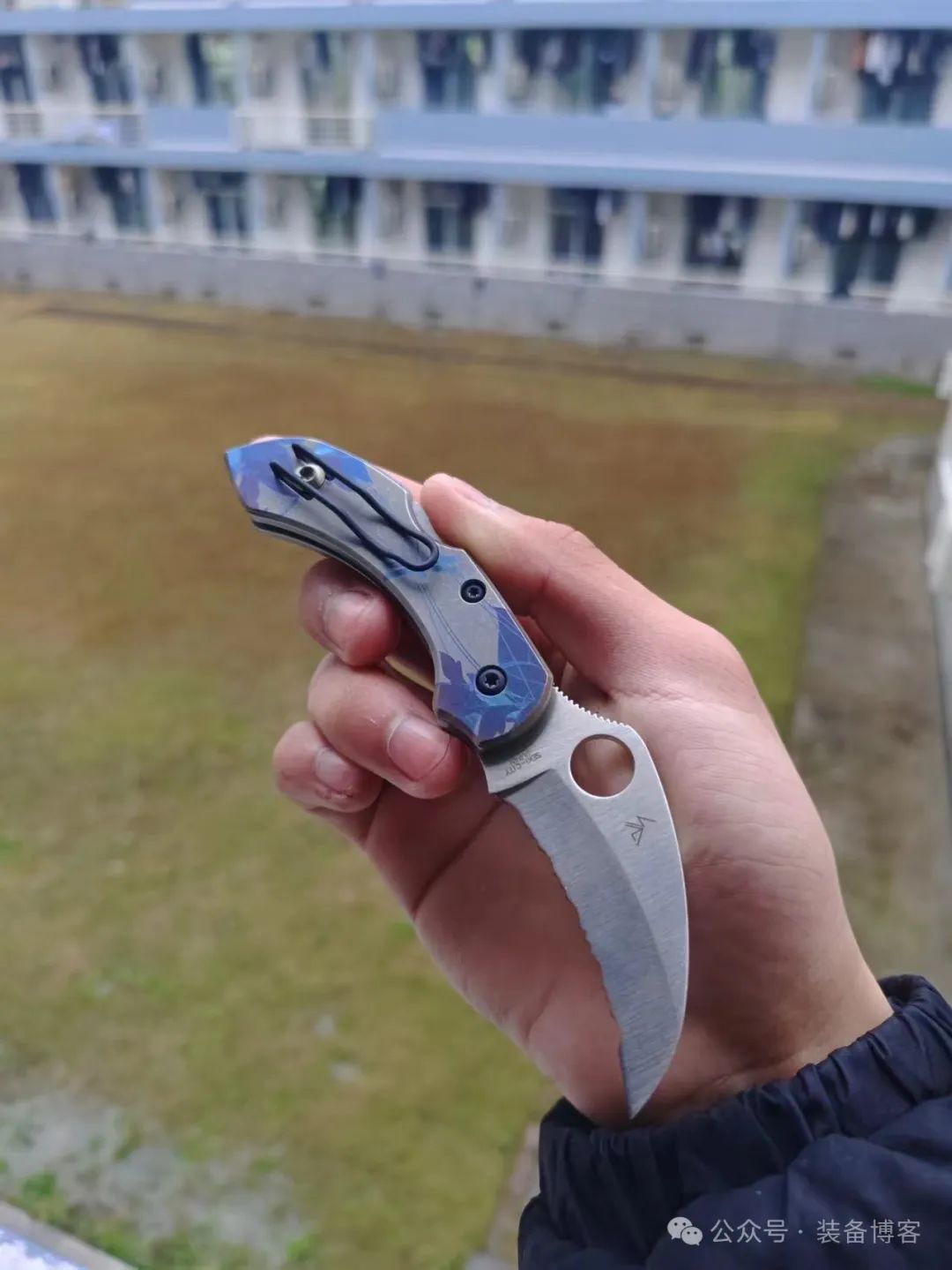 Spyderco蜘蛛 C28SYL2HB 蜻蜓折刀：超耐腐蚀的H1钢