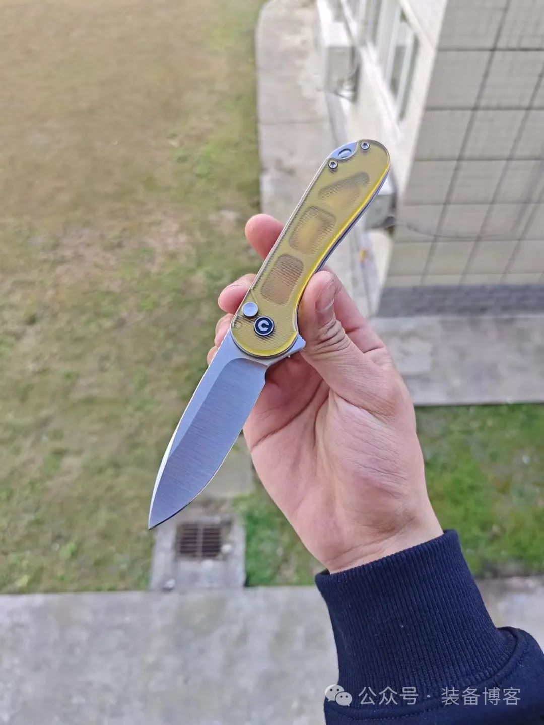 CIVIVI C18062P-7:如琥珀般晶莹剔透 CIVIVI C18062P-7:如琥珀般晶莹剔透