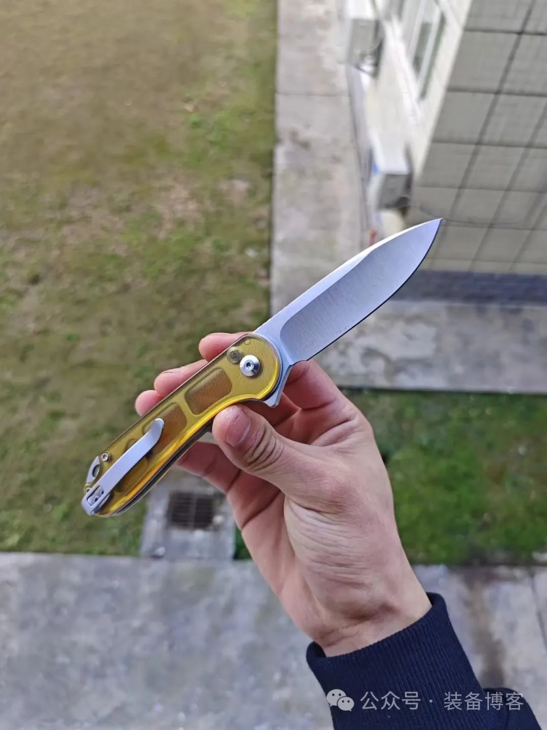 CIVIVI C18062P-7:如琥珀般晶莹剔透 CIVIVI C18062P-7:如琥珀般晶莹剔透