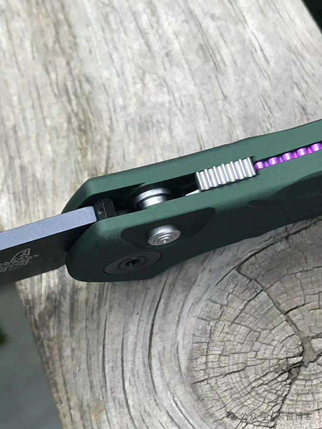 Benchmade蝴蝶9400BK：经典续作，实用快开