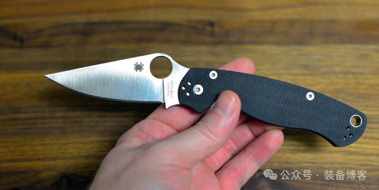 Spyderco Paramilitary 2：畅销十几年的EDC折刀首选