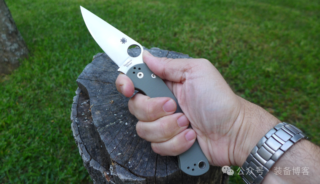 Spyderco Paramilitary 2：畅销十几年的EDC折刀首选