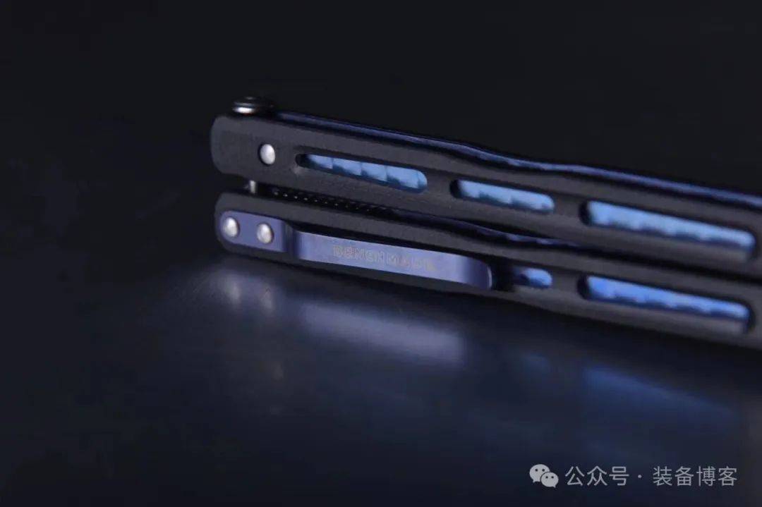 Benchmade 51详细测评:经典蝴蝶刀,青出于蓝胜于蓝 - 装备博客 Benchmade 51详细测评:经典蝴蝶刀,青出于蓝胜于蓝 - 装备博客