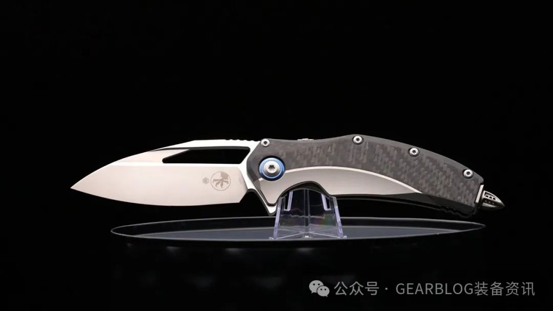 Microtech Knives 与 Rikeknife 合作推出全新矩阵折刀 Microtech Knives 与 Rikeknife 合作推出全新矩阵折刀