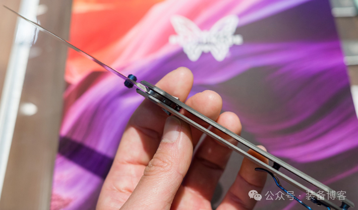 Benchmade 748 Narrows 蝴蝶品牌中最薄的钛合金手柄折刀，属于你的高端EDC工具 - 装备博客