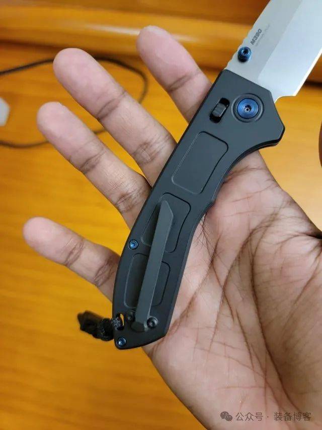 Benchmade 748 Narrows 蝴蝶品牌中最薄的钛合金手柄折刀，属于你的高端EDC工具 - 装备博客