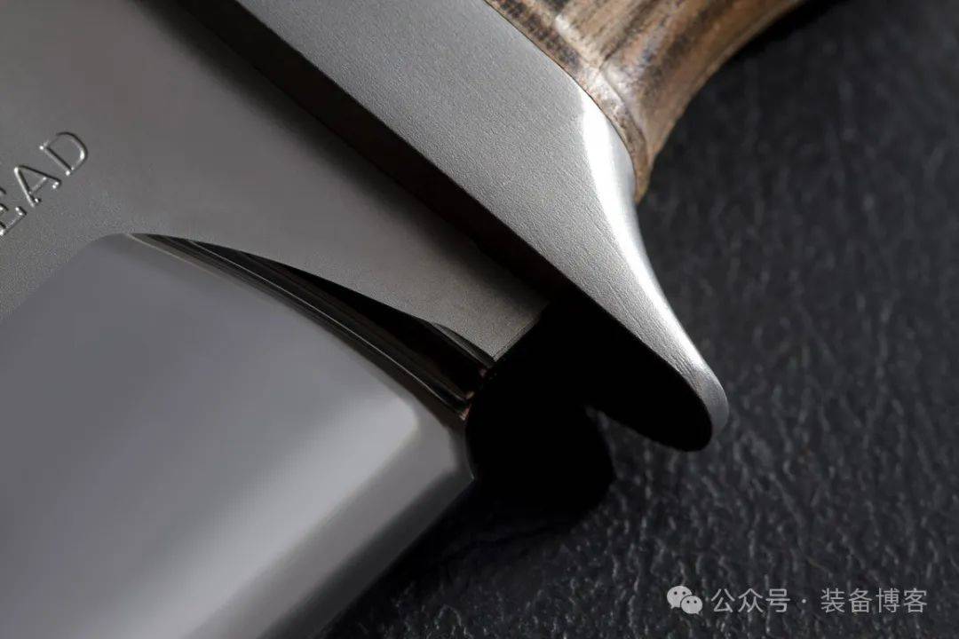 花田洋根:收藏家们必备的极致直刀 - 装备博客 花田洋根:收藏家们必备的极致直刀 - 装备博客