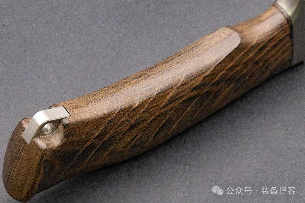 花田洋根:收藏家们必备的极致直刀 - 装备博客 花田洋根:收藏家们必备的极致直刀 - 装备博客