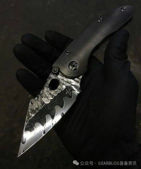 M.A.C.K:什么是机器辅助的定制刀具? M.A.C.K:什么是机器辅助的定制刀具?