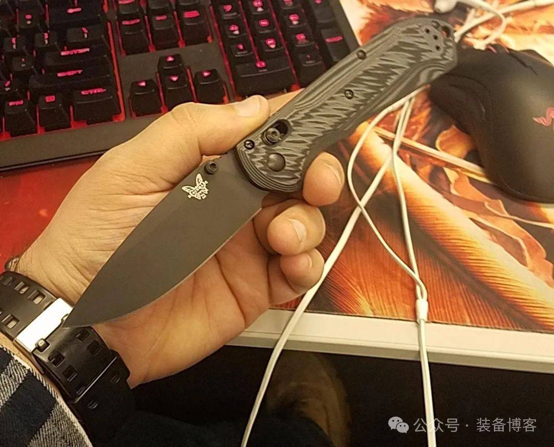 Benchmade Mini Free 蝴蝶热门EDC刀具里的好评首选 Benchmade Mini Free 蝴蝶热门EDC刀具里的好评首选