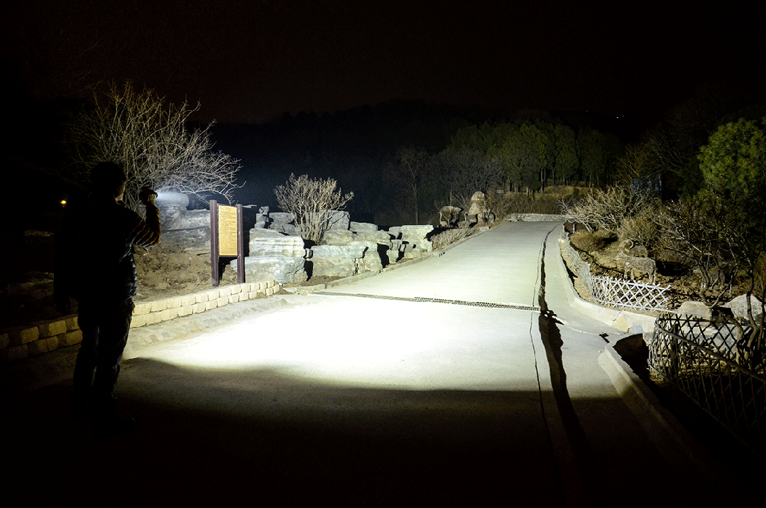 新品测评 | 夜战先锋!一万流明专业战术搜索手电TA31 - 装备博客 新品测评 | 夜战先锋!一万流明专业战术搜索手电TA31 - 装备博客