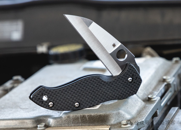 Spyderco 卡尼斯：鸟喙式刀型爱好者的实用选择