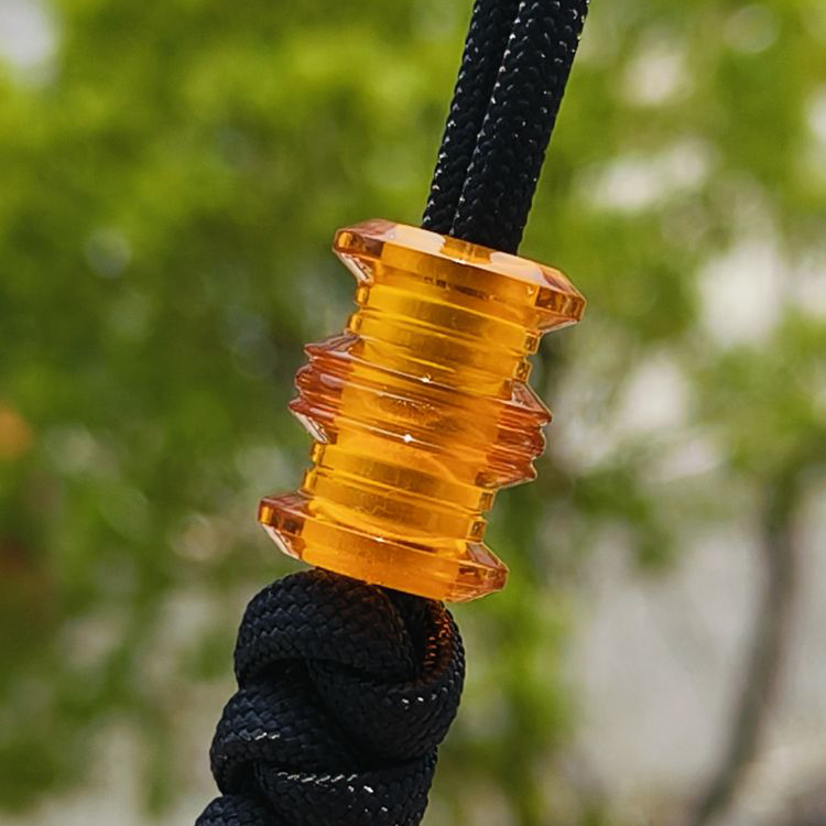 SSD工作室 琥珀色树脂刀坠 伞绳刀坠配饰 28