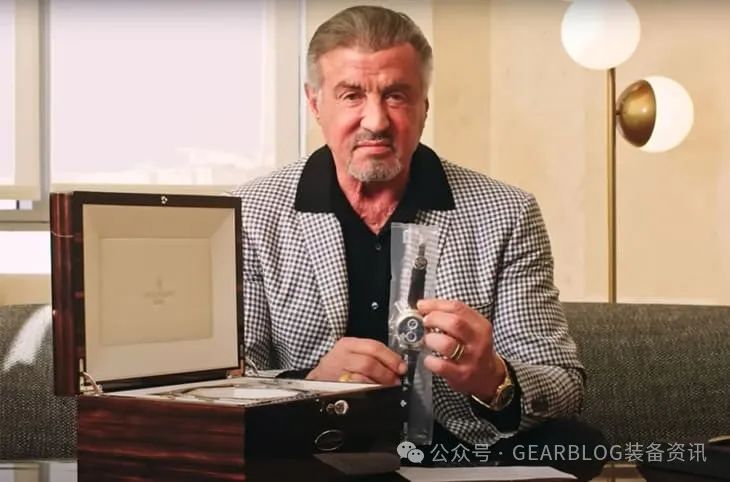 明星也缺钱？史特龙名表拍卖，罕见未拆封百达翡丽现身