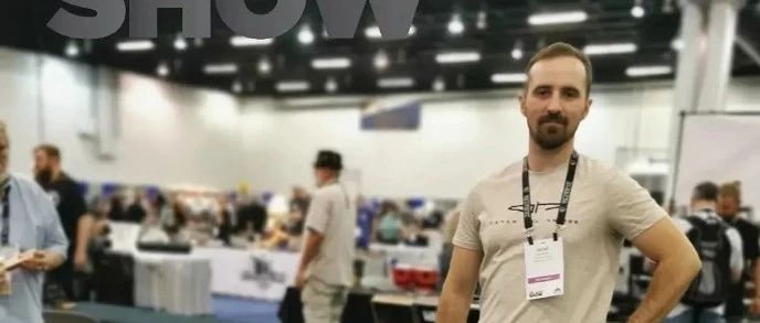 凯瑟普麒麟：来自波兰设计师 Ostap Hel 设计的低预算作品