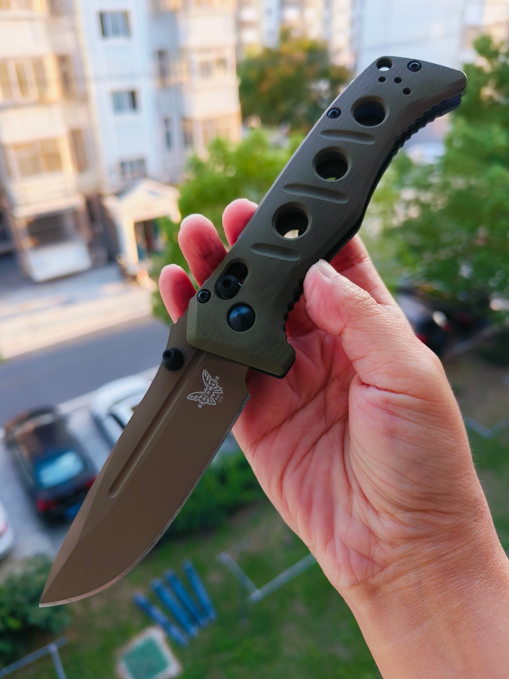 Benchamde Shane Sibert Mini Adamas CruWear钢 G10柄 273FE-2 沙色 2030