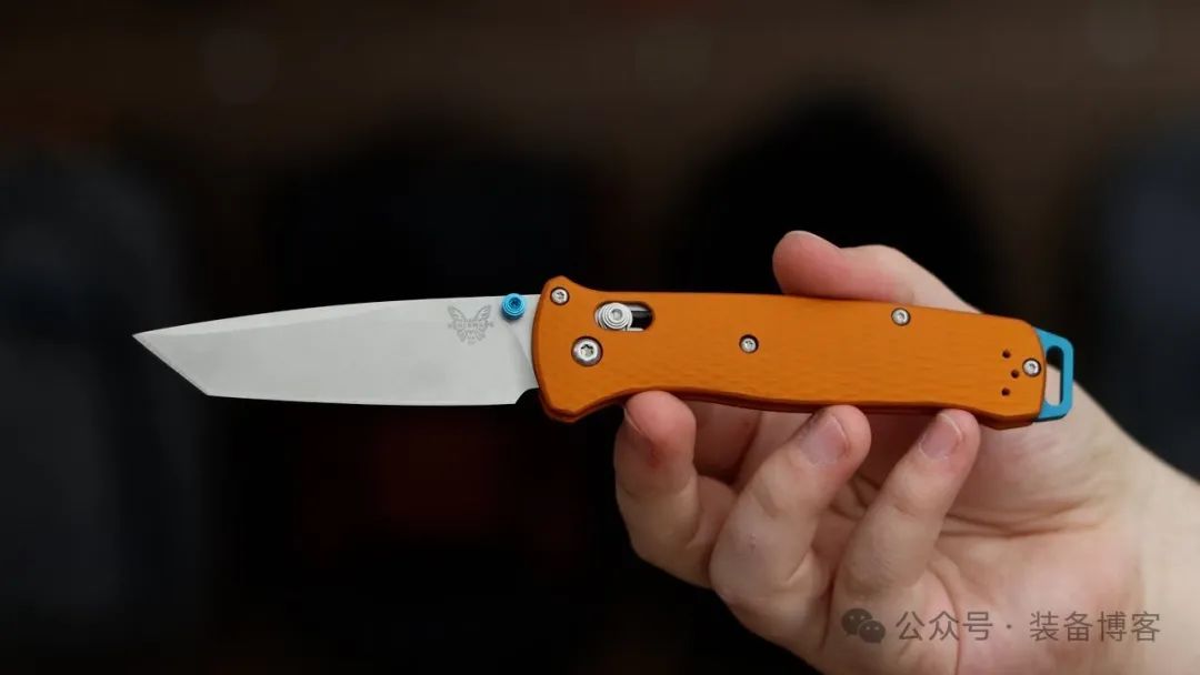 蝴蝶2023年限量版橙色 Bailout，EDC刀具也可以很战术 - 装备博客