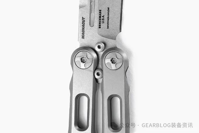 Benchmade Laro 82 ：蝴蝶发售新款高端蝴蝶刀