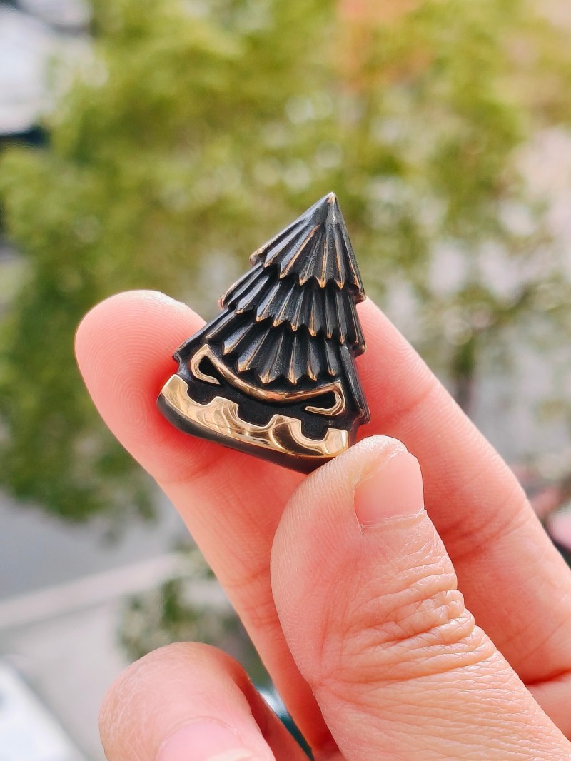 Alex Peshkov Christmas Tree 俄罗斯亚历克圣诞树 刀坠吊坠挂坠