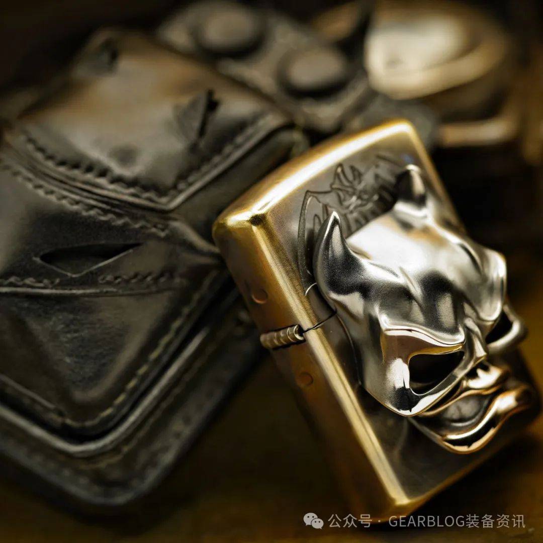 Cpprhd 铜斑蛇为 Mad Russian Evening 展会,带来全新的超级英雄系列作品 Cpprhd 铜斑蛇为 Mad Russian Evening 展会,带来全新的超级英雄系列作品