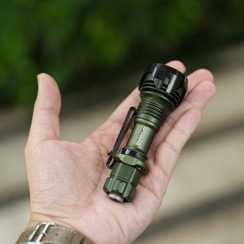 🤝Mankerlight Striker Mini多功能远射战术EDC强光小手电筒 军绿色 含电池 369