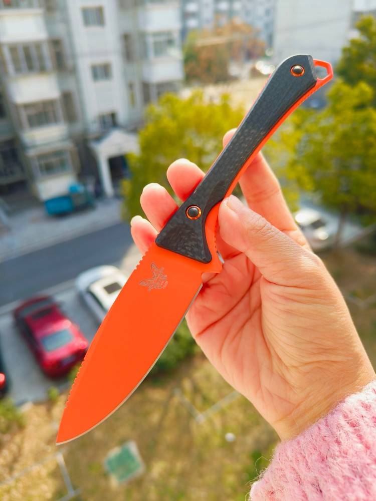 【售完】Benchmade 15201OR S30V钢 碳纤维贴片 1200