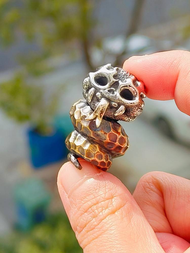 Phase Objects Snake Bead 俄罗斯过去式蛇年限量版刀坠吊坠