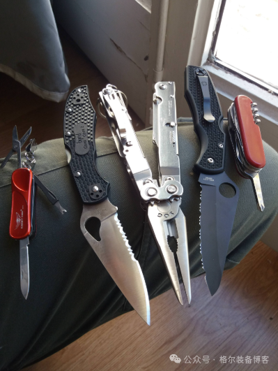平民神钢:Spyderco Byrd——300元买到的蜘蛛基因 - 装备博客 平民神钢:Spyderco Byrd——300元买到的蜘蛛基因 - 装备博客