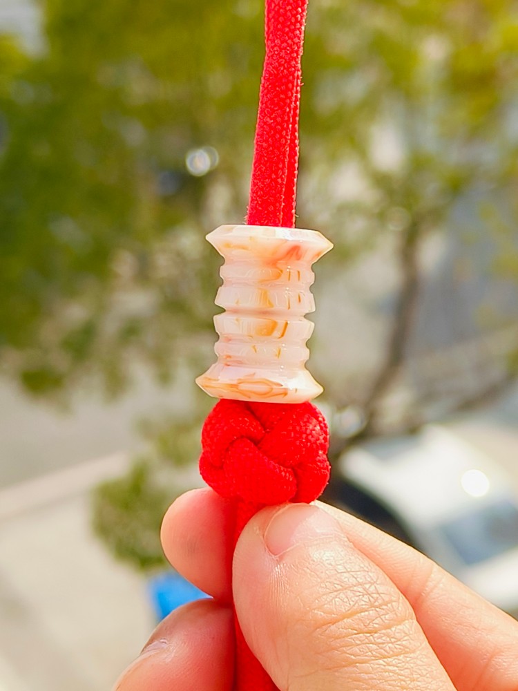 SSD工作室 黑白树脂刀坠