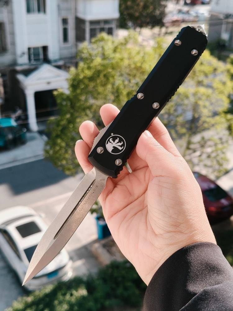 【售完】Microtech 122-10 Ultratech D/E CTS-204P钢 铝合金柄 黑色 1800