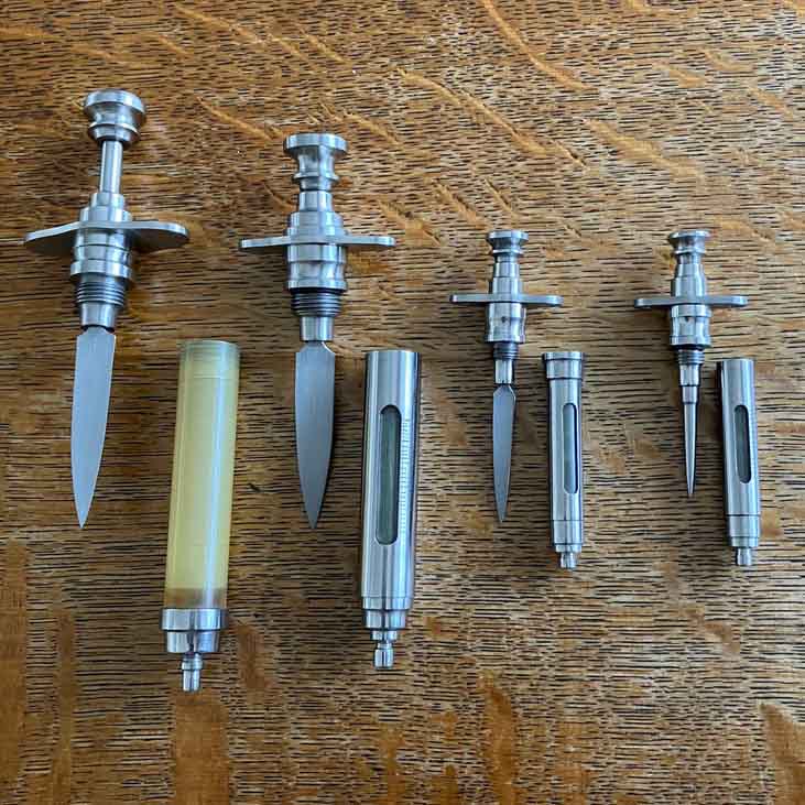 Hidetoshi Nakayama 日本中山秀俊 不锈钢旧注射器刀 左一 5500