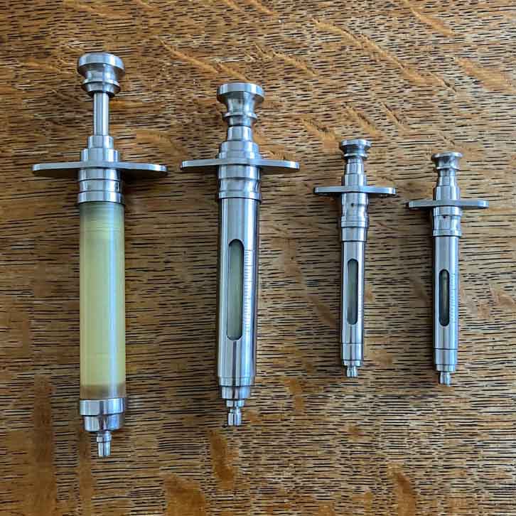 Hidetoshi Nakayama 日本中山秀俊 不锈钢旧注射器迷你牙签 左四 4500