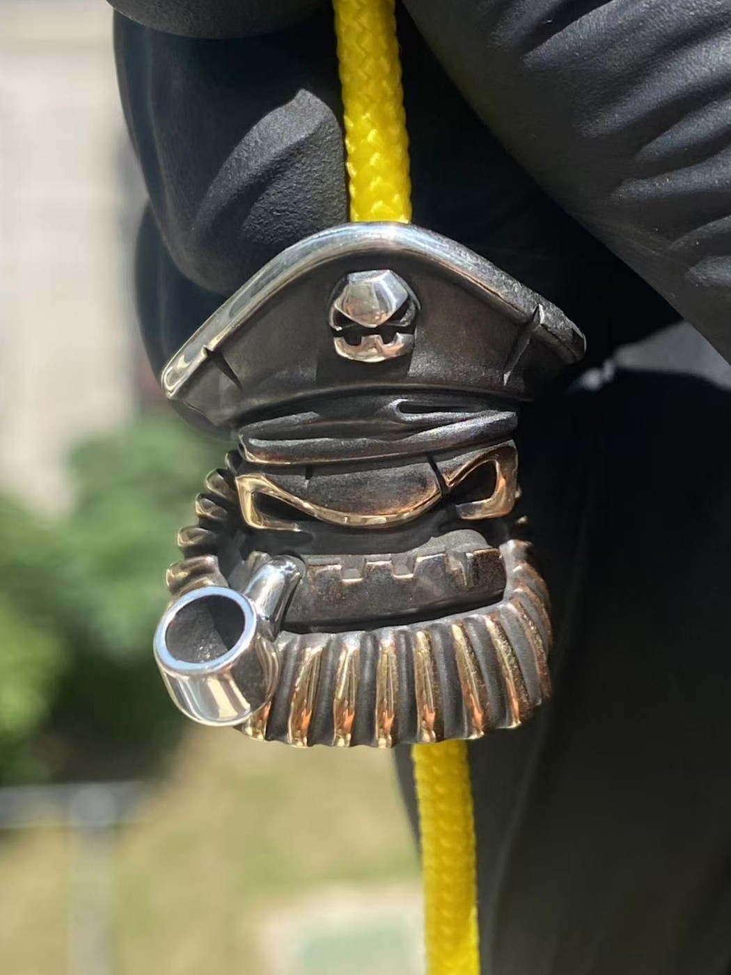 Alex Peshkov 俄罗斯珠宝设计师亚历克斯刀坠吊坠伞绳 船长 2800