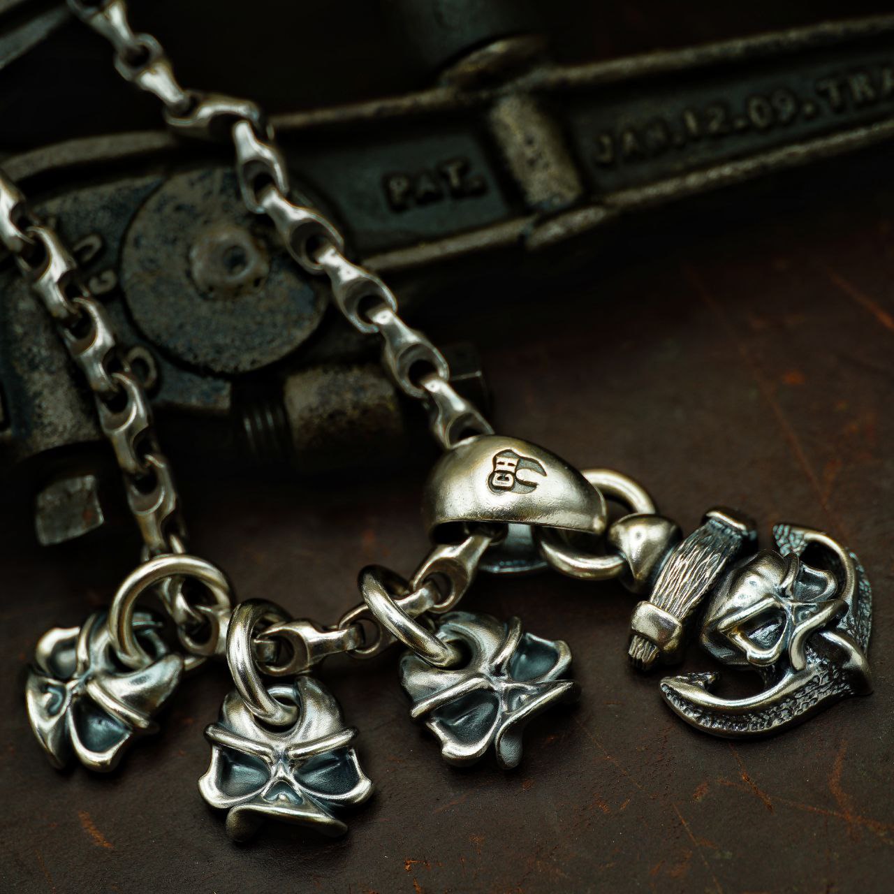 Cpprhd 俄罗斯铜斑蛇定制迷你版骷髅吊坠