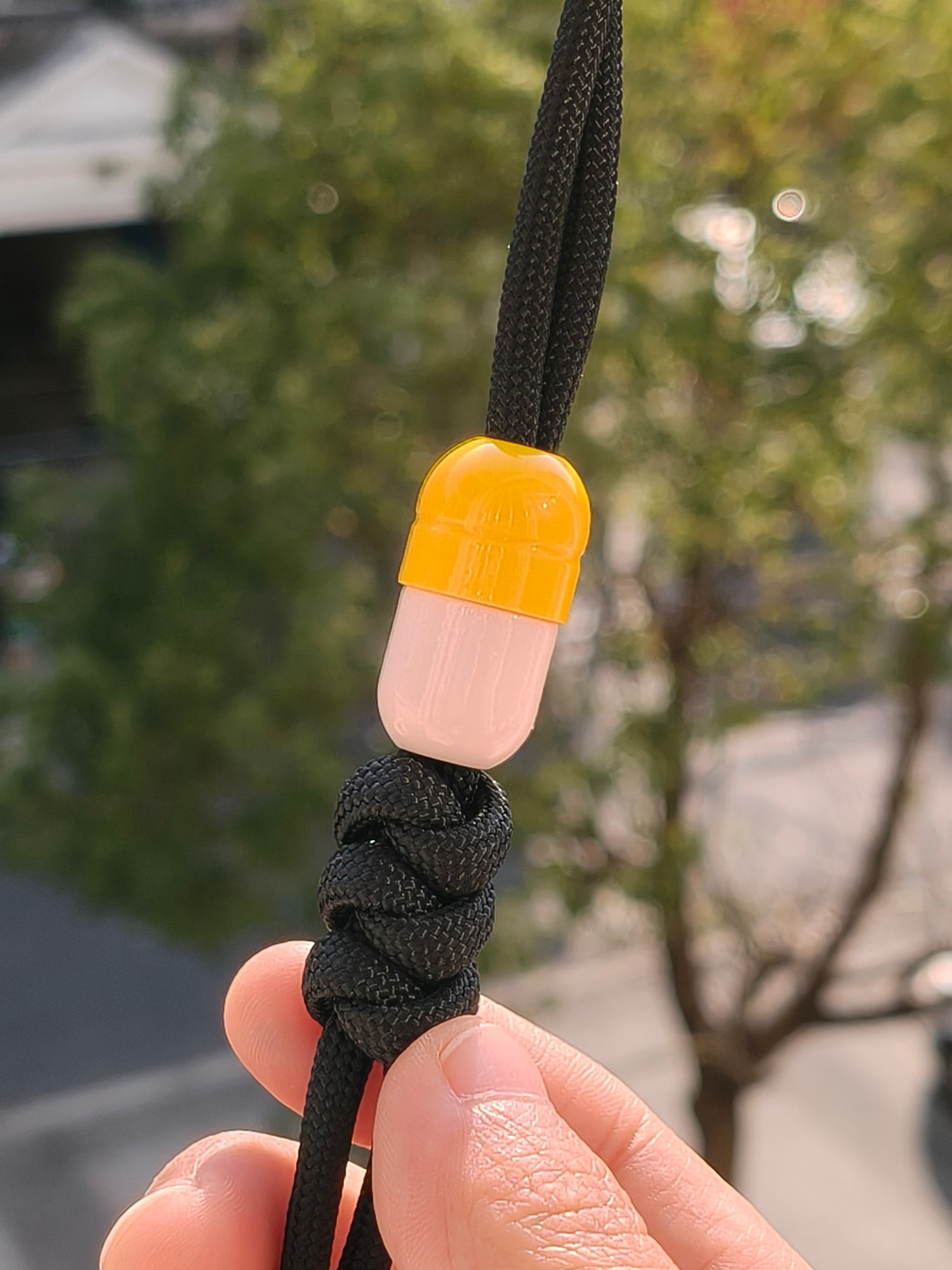 SSD工作室 胶囊树脂刀坠挂件 黄白