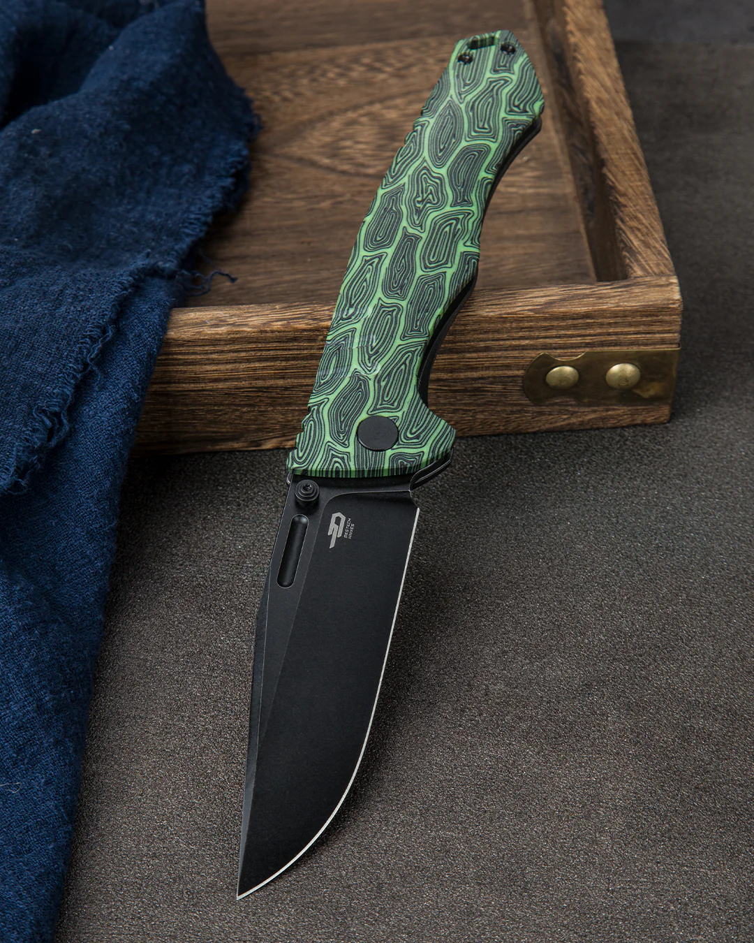 BESTECH KEEN II S35VN钢 G10+钛合金手柄 BT2301E 黑色+绿色 1897