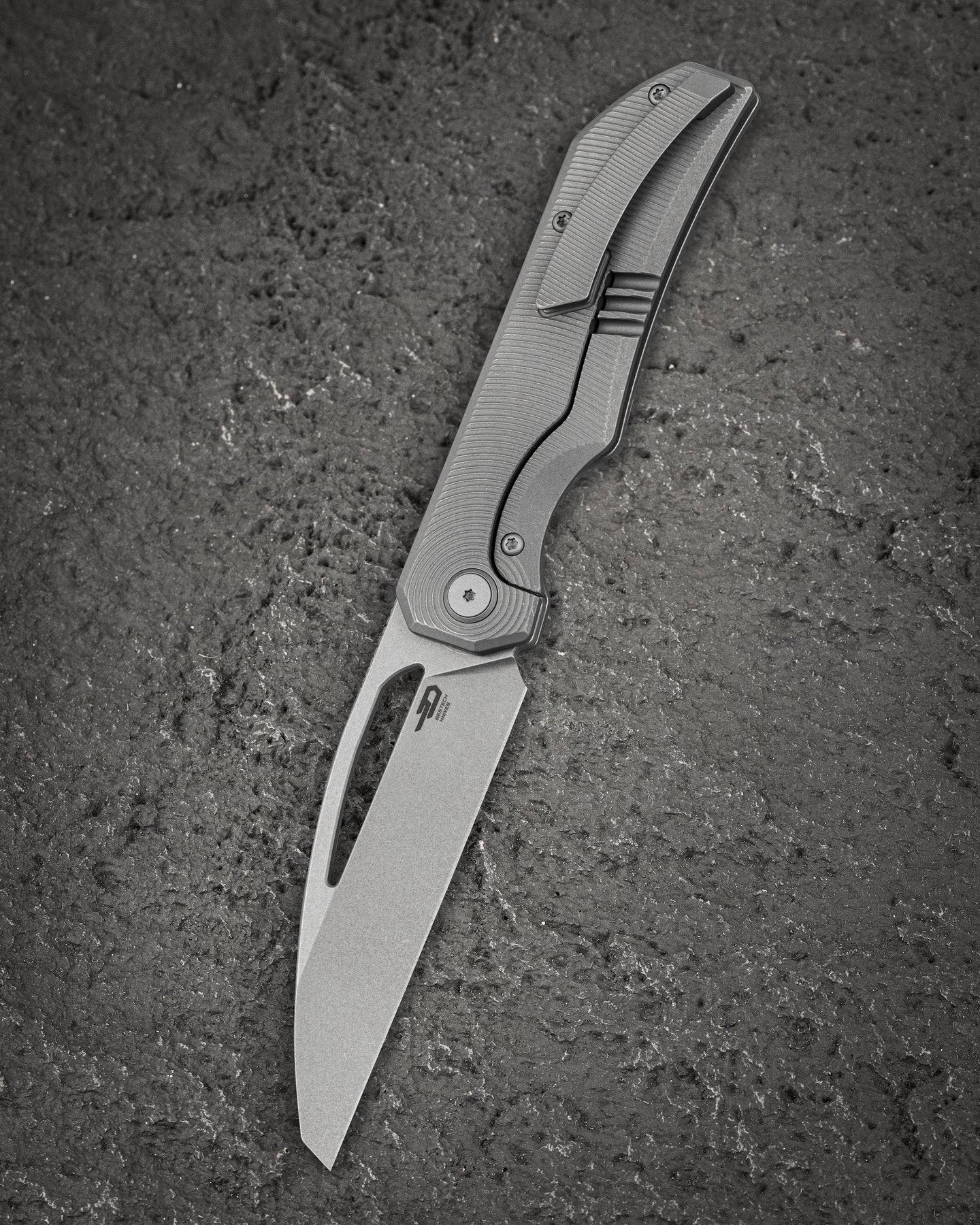 BESTECH TAIPAN MC钢 钛合金手柄 BT2503F-L 深灰色 1855